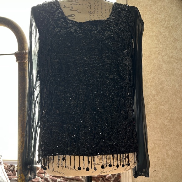Vintage Hand Beaded Top, 100% Wool, Made in Hong Kong - Picture 11 of 12